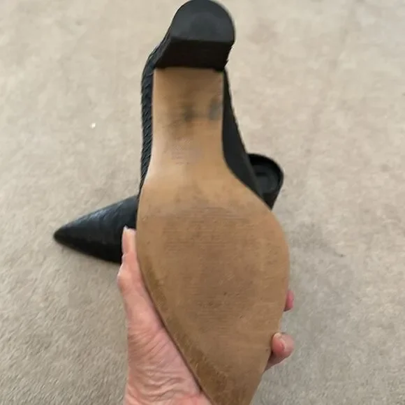 Alias Mae • Mule Heels- Alias Mae black heels ~ ‘rue black snakeskin heels - Picture 4 of 6